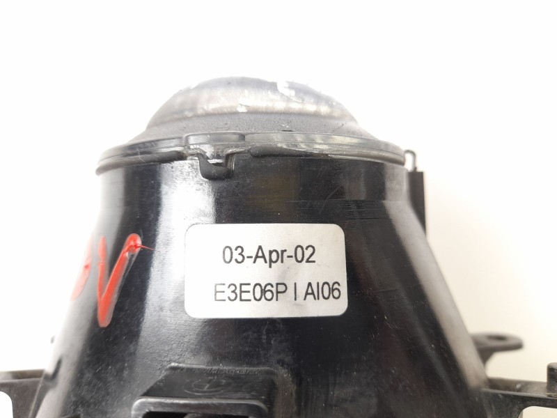 Recambio de faro antiniebla izquierdo para bmw serie 3 berlina (e46) 320d referencia OEM IAM E3E06P  