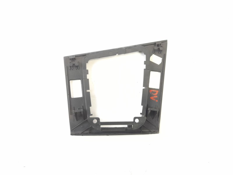 Recambio de guarnecidos palanca cambio para bmw serie 3 berlina (e46) 320d referencia OEM IAM 8211465  