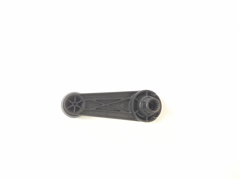 Recambio de maneta elevalunas trasera derecha para bmw serie 3 berlina (e46) 320d referencia OEM IAM 513281225032  