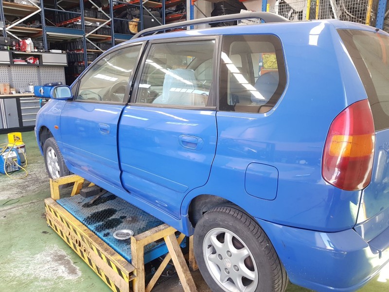 mitsubishi space star monospace (dg_a) del año 1998