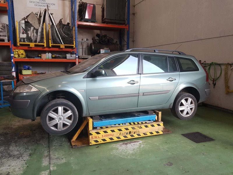renault megane ii ranchera familiar (km0/1_) del año 2004