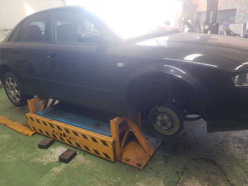audi a4 b6 (8e2) del año 2001