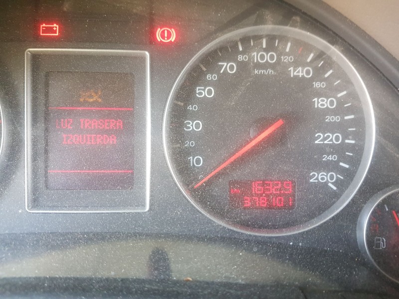audi a4 b6 (8e2) del año 2001