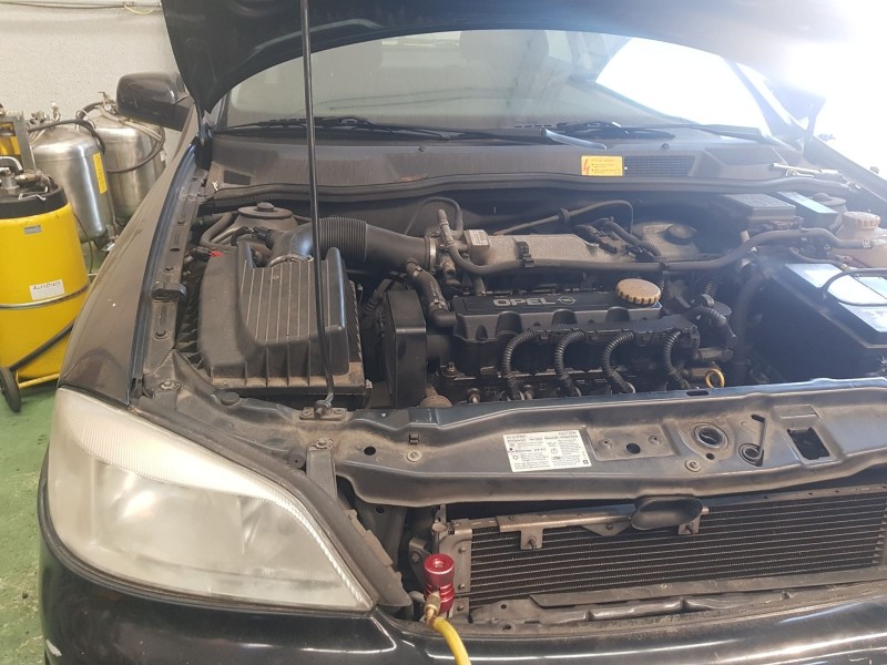 opel astra g fastback (t98) del año 2000