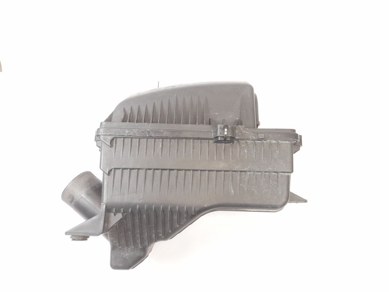 Recambio de filtro aire para kia carnival ii 2.9 crdi lx referencia OEM IAM K52A  