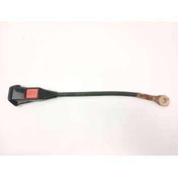 ENGANCHE CINTURON SEGURIDAD DELANTERO IZQUIERDO 