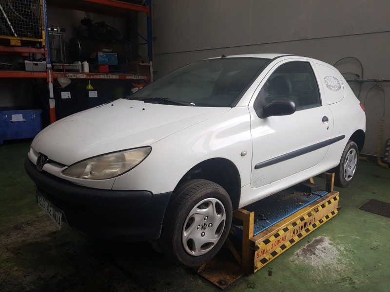 peugeot 206 fastback (2a/c) del año 1998