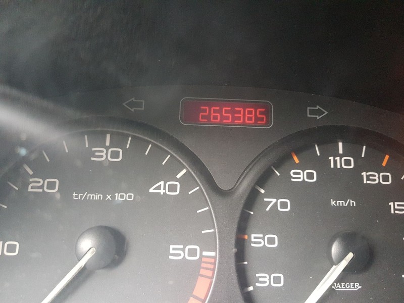 peugeot 206 fastback (2a/c) del año 1998