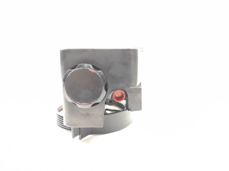 Recambio de bomba direccion para peugeot 206 berlina 1.4 i referencia OEM IAM 9636868880 26079836QN 