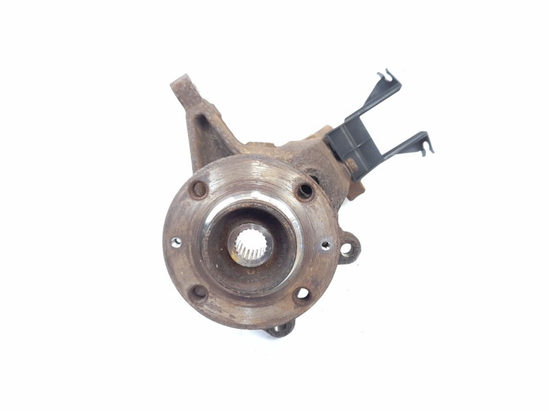 Recambio de mangueta delantera derecha para peugeot 206 berlina 1.4 i referencia OEM IAM   