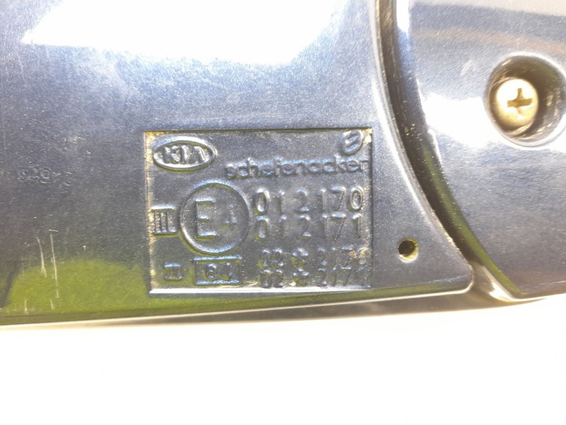 Recambio de retrovisor derecho para kia carnival ii 2.9 crdi lx referencia OEM IAM 012170 012171 