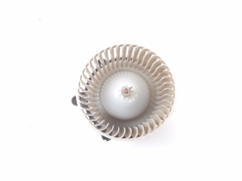 Recambio de ventilador calefaccion para kia carnival ii 2.9 crdi lx referencia OEM IAM PPT20  