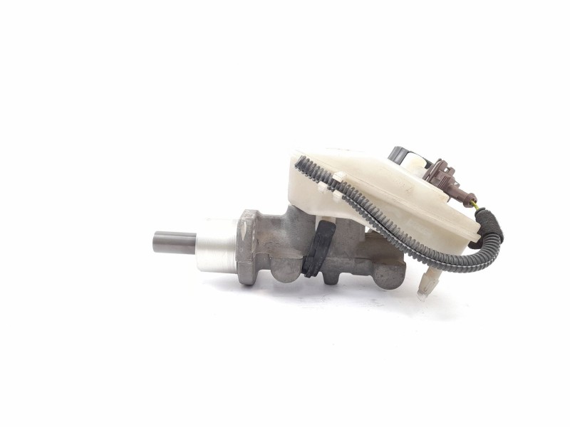 Recambio de bomba freno para peugeot 206 berlina 1.4 i referencia OEM IAM 03350886611  