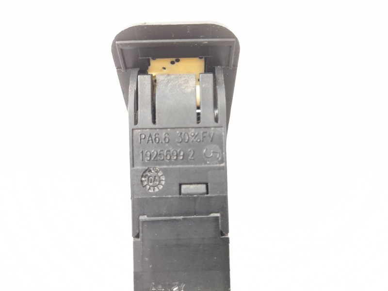 Recambio de interruptor para peugeot 206 berlina 1.4 i referencia OEM IAM 19256992  