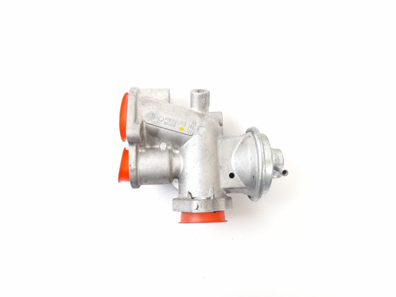 Recambio de valvula egr para opel combo (corsa c) cargo referencia OEM IAM 72277203  