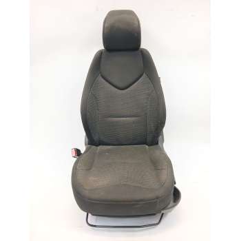 ASIENTO DELANTERO IZQUIERDO 