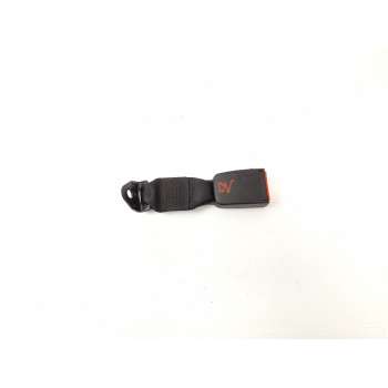 ENGANCHE CINTURON SEGURIDAD TRASERO DERECHO 773901 