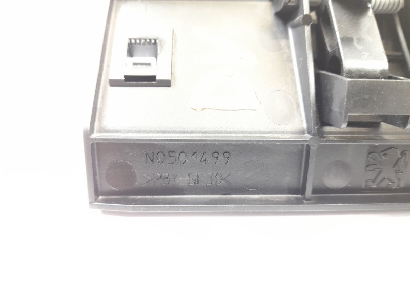 Recambio de maneta exterior porton para peugeot 206 berlina 1.4 i referencia OEM IAM N0501499  