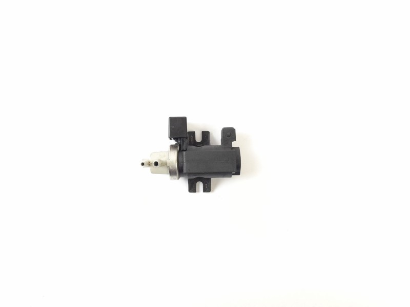 Recambio de valvula aire adicional para opel combo (corsa c) cargo referencia OEM IAM 72190339 897219 