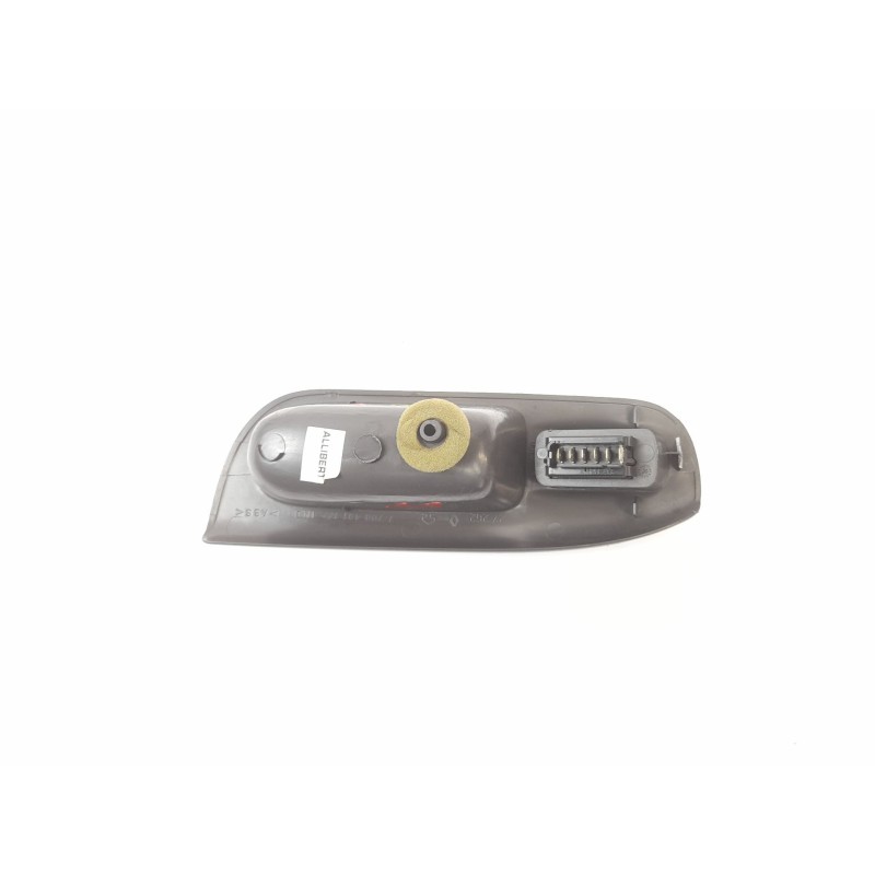 Recambio de mando elevalunas delantero derecho para renault scenic i (ja..) 1.9 dti (ja0n) referencia OEM IAM 7700431172  