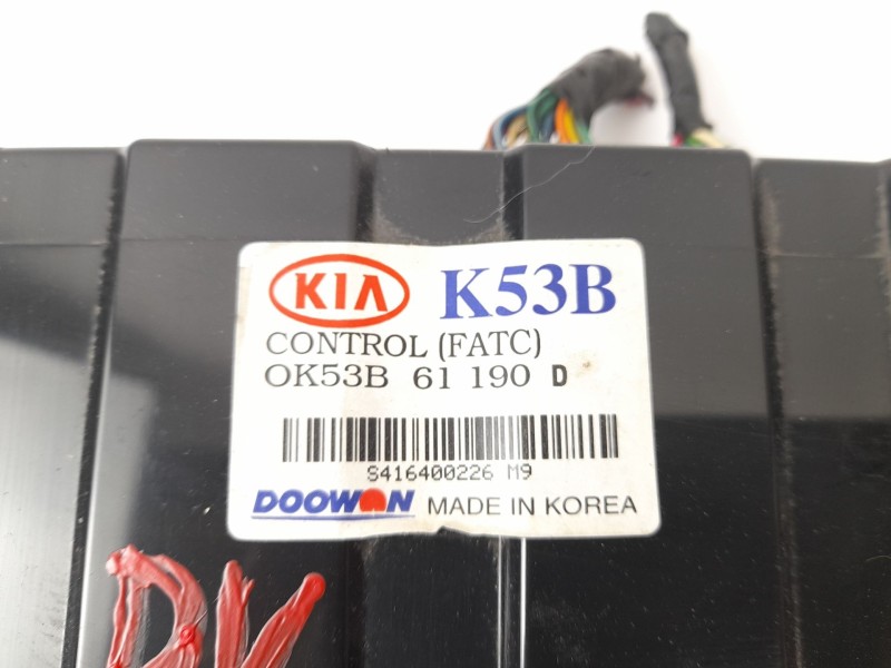 Recambio de mando climatizador para kia carnival ii 2.9 crdi lx referencia OEM IAM 0K53B61190D  