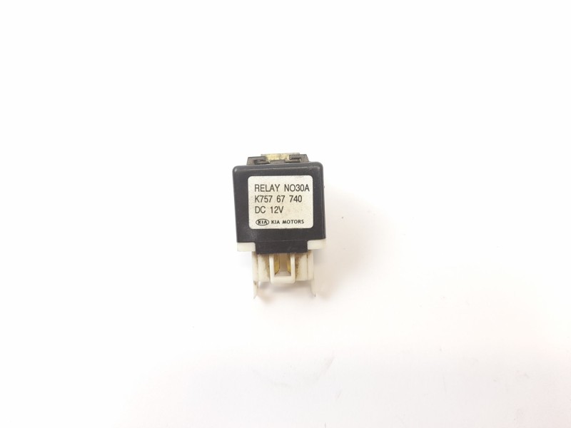 Recambio de rele para kia carnival ii 2.9 crdi lx referencia OEM IAM K75767740  