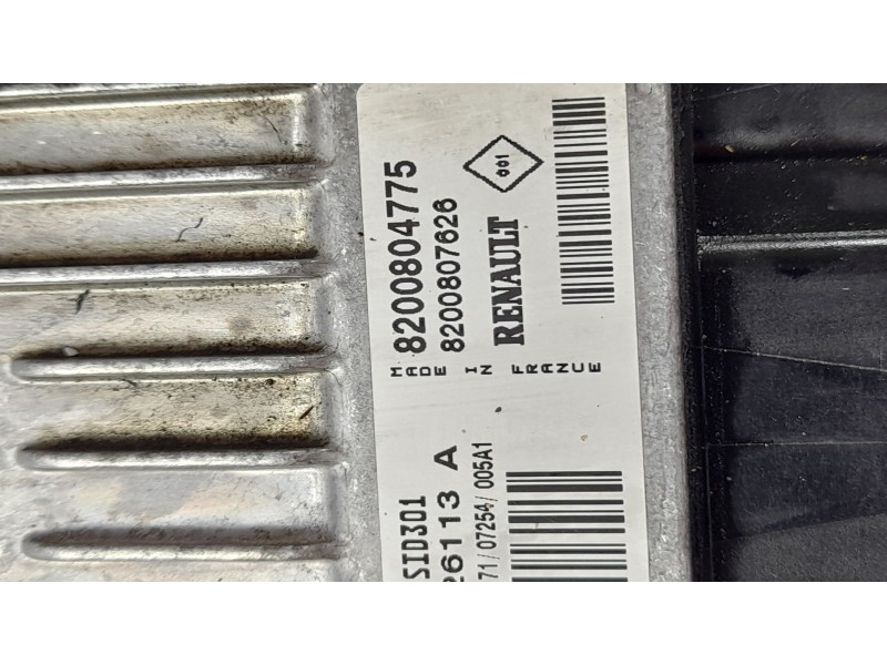 Recambio de centralita motor uce para renault scenic ii 1.5 dci diesel referencia OEM IAM 8200804775  