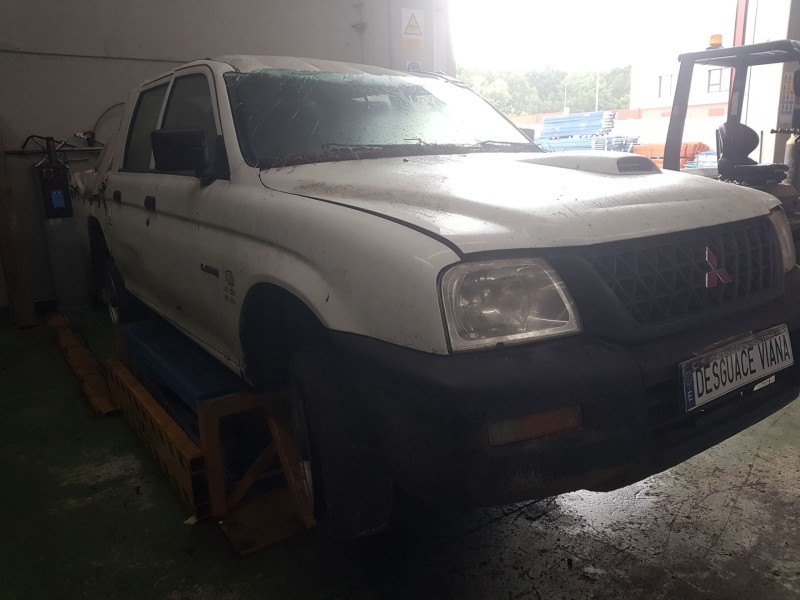 mitsubishi l 200 (k6/7) del año 2001