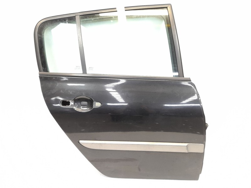 Recambio de puerta trasera derecha para renault megane ii (bm0/1_, cm0/1_) 1.9 dci referencia OEM IAM   