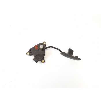 PEDAL ACELERADOR 