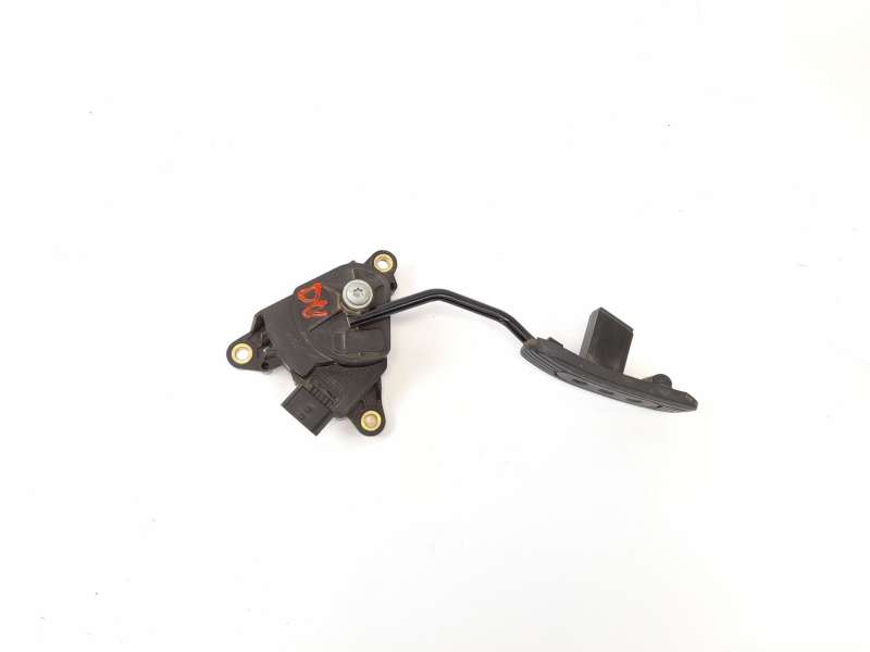 PEDAL ACELERADOR 