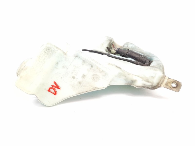 Recambio de deposito limpia para audi a4 1.9 tdi 5 referencia OEM IAM 8D0955453B  