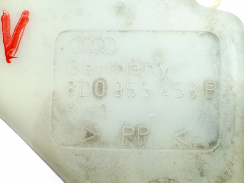 Recambio de deposito limpia para audi a4 1.9 tdi 5 referencia OEM IAM 8D0955453B  