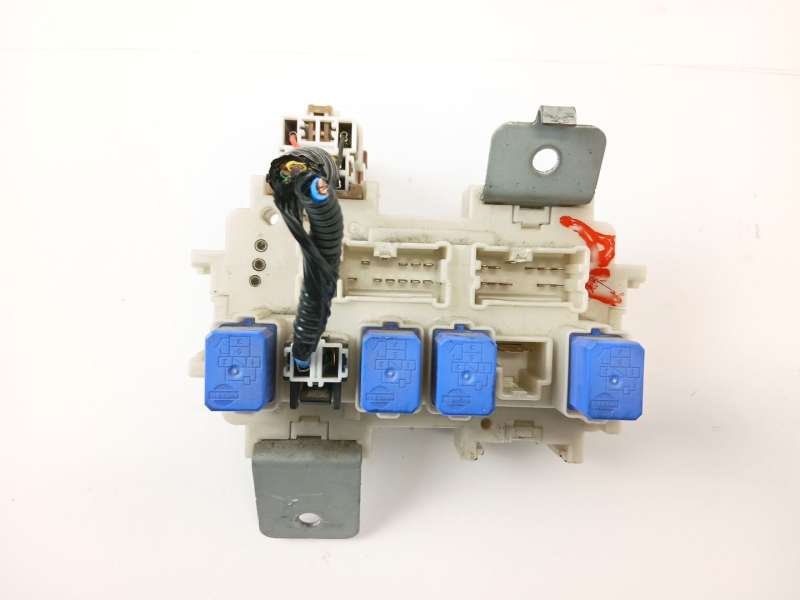 CAJA RELES / FUSIBLES JY00A 