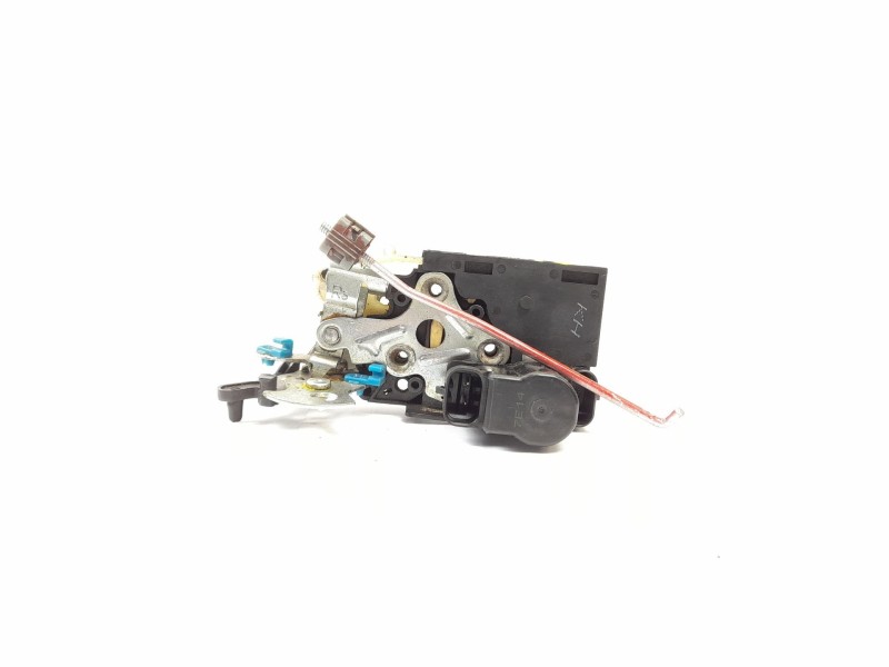 Recambio de cerradura puerta trasera derecha para chevrolet lacetti cdx referencia OEM IAM A046818  
