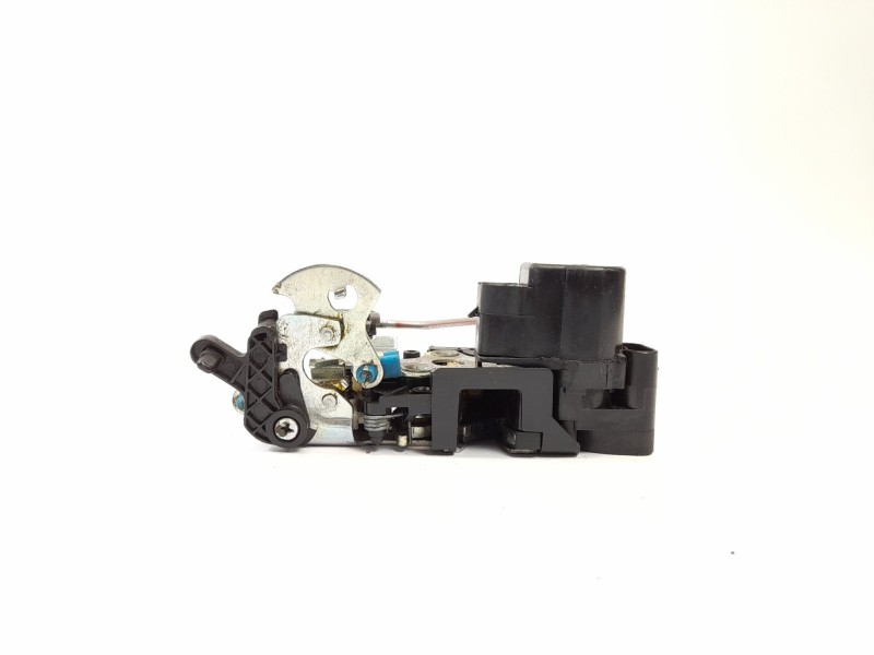 Recambio de cerradura puerta trasera derecha para chevrolet lacetti cdx referencia OEM IAM A046818  