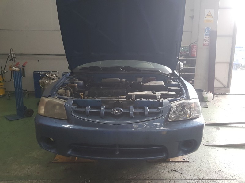 hyundai accent sedán (lc) del año 2000