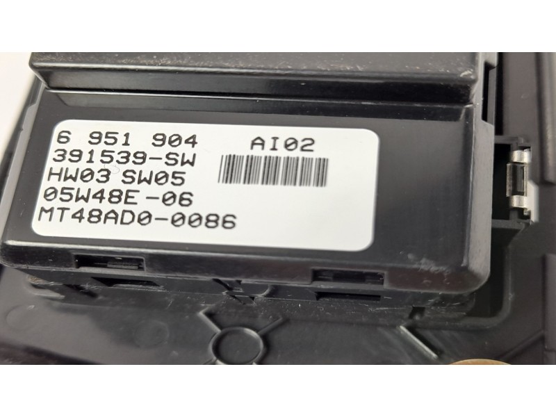 Recambio de mando elevalunas delantero izquierdo para bmw serie 5 berlina (e60) 535 d referencia OEM IAM 6951904  