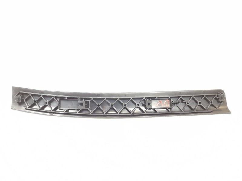 Recambio de moldura para bmw serie 3 berlina (e46) 320d referencia OEM IAM 8196102  