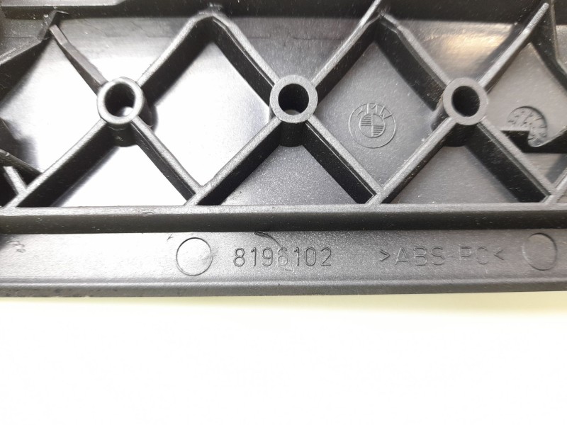Recambio de moldura para bmw serie 3 berlina (e46) 320d referencia OEM IAM 8196102  
