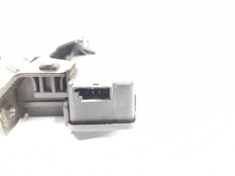 Recambio de cerradura maletero / porton para bmw serie 3 berlina (e46) 320d referencia OEM IAM 8196401  