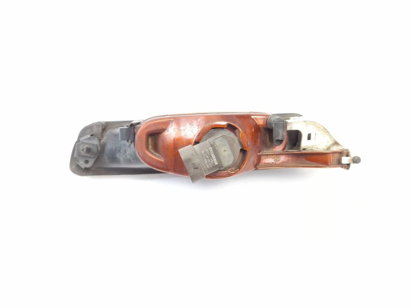 Recambio de faro antiniebla derecho para bmw serie 3 berlina (e46) 320d referencia OEM IAM 147272RE  