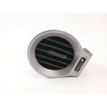 REJILLA DEL AIRE DELANTERA IZQUIERDO 68761JY00A 
