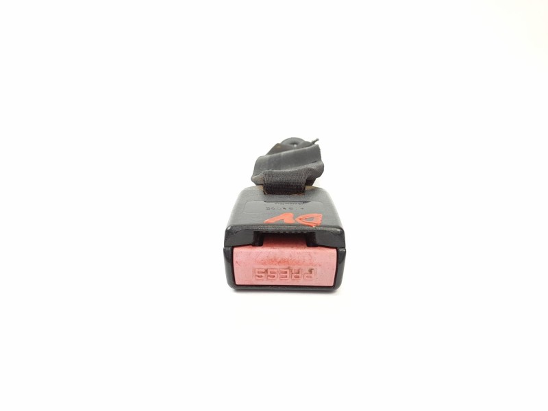 Recambio de enganche cinturon seguridad trasero central para peugeot 206 berlina 1.4 i referencia OEM IAM 4186092  