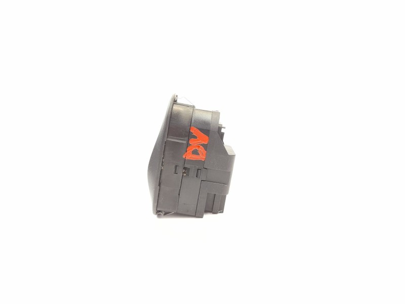 Recambio de mando elevalunas delantero izquierdo para peugeot 206 berlina 1.4 i referencia OEM IAM   