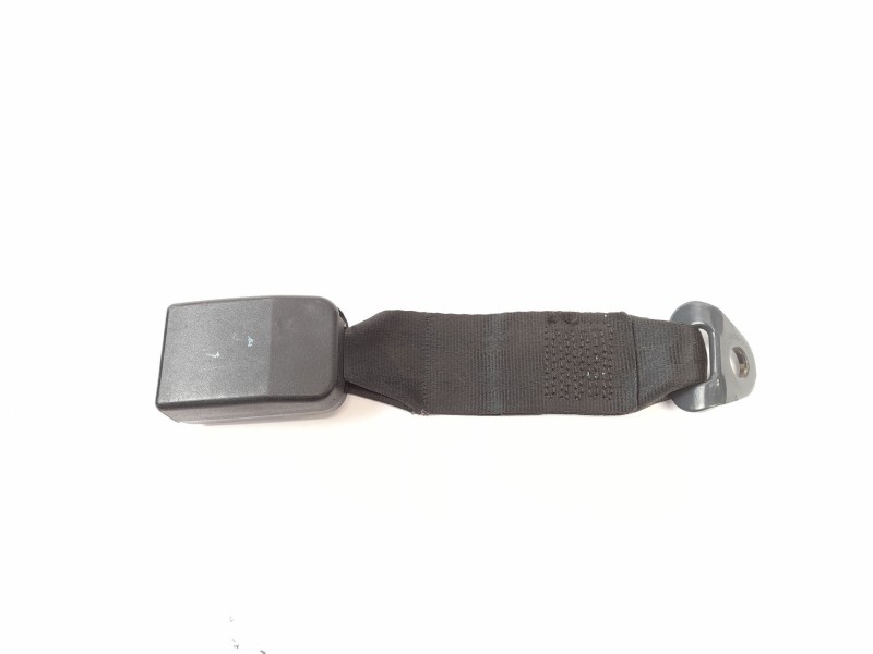 Recambio de enganche cinturon seguridad trasero derecho para peugeot 206 berlina 1.4 i referencia OEM IAM 4186092  