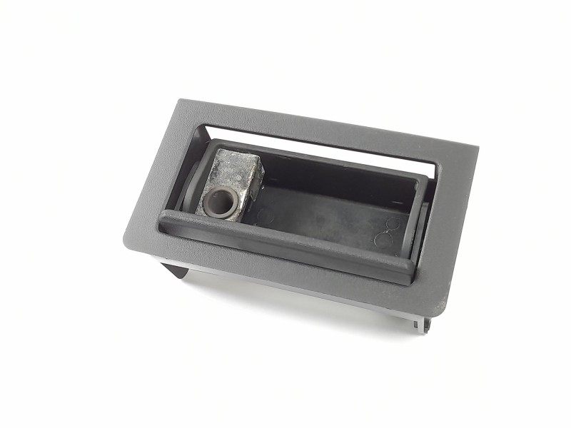 Recambio de cenicero para bmw serie 3 berlina (e36) 318tds referencia OEM IAM 51161960743  