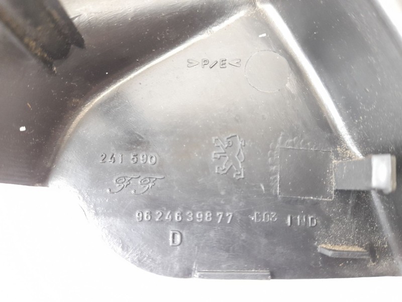 Recambio de moldura para peugeot 206 fastback (2a/c) 1.9 d referencia OEM IAM 9624639877  