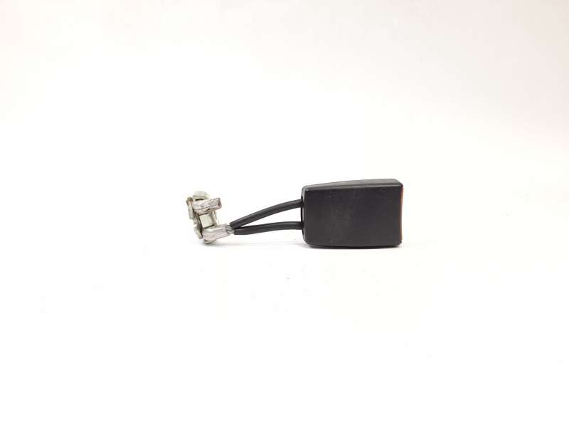 ENGANCHE CINTURON SEGURIDAD TRASERO DERECHO 3B0857740E 