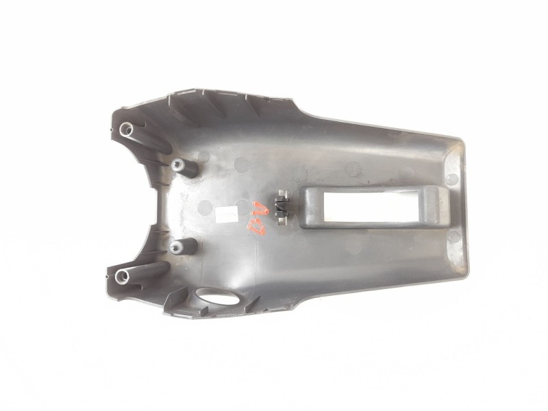 Recambio de moldura para nissan almera ii hatchback (n16) 1.8 referencia OEM IAM   